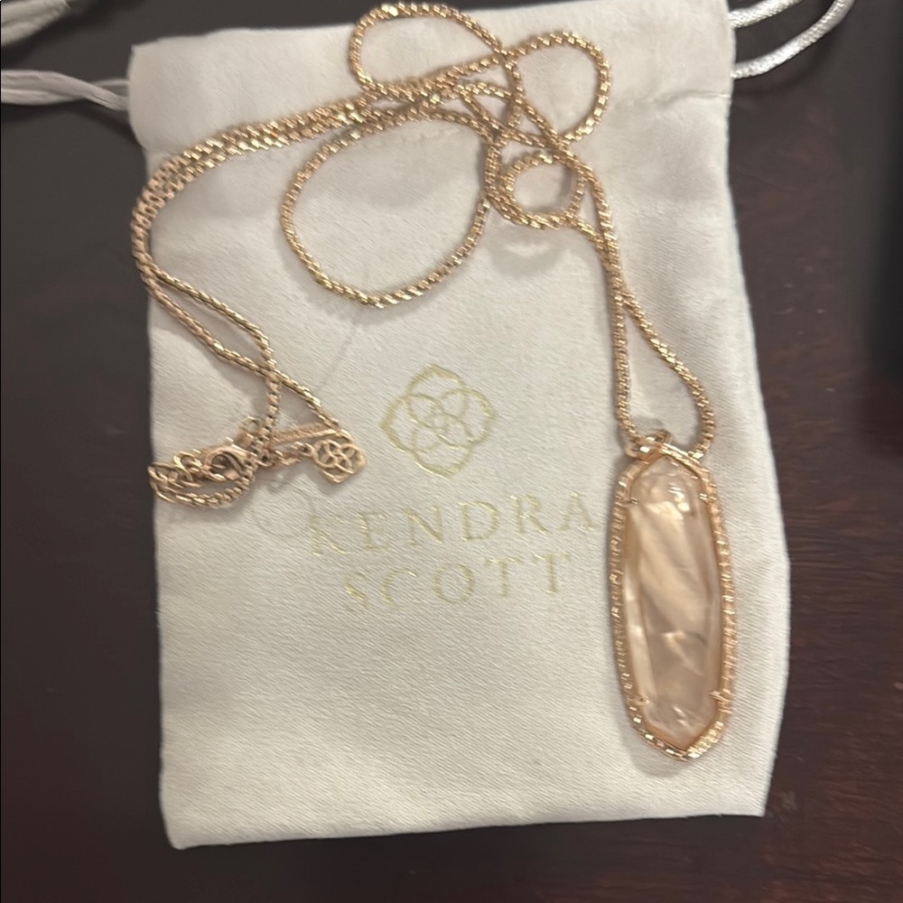 Kendra Scott Gold Elongated Pendant Necklace
